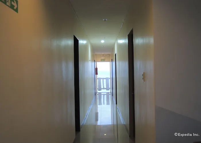 Sebastian Hotel Oslob